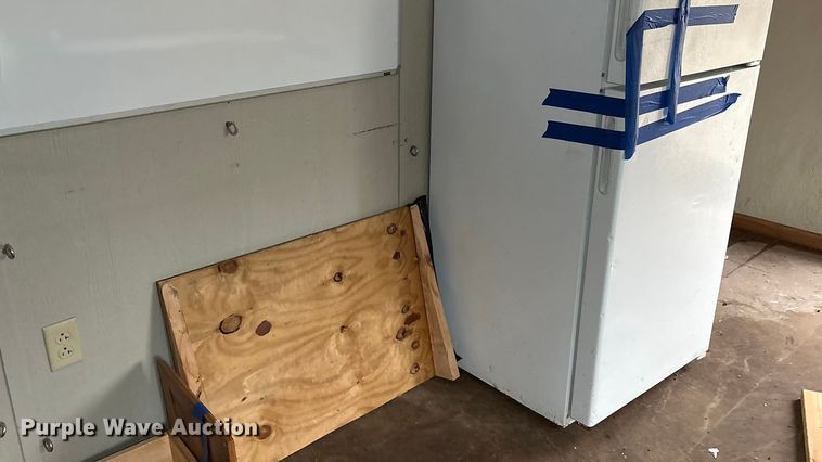 image for item FK1200 Skid mounted living quarters