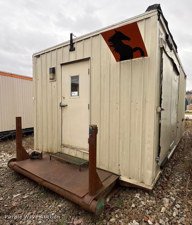 image for item FK1201 Skid mounted living quarters