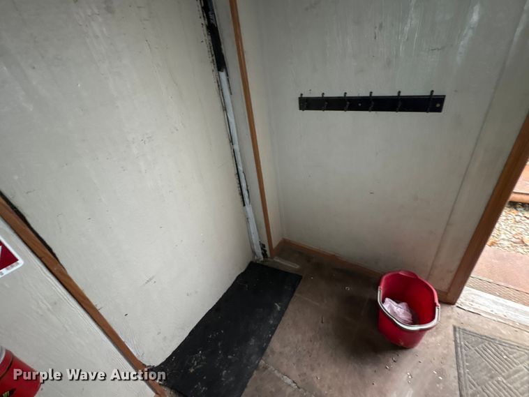 image for item FK1201 Skid mounted living quarters