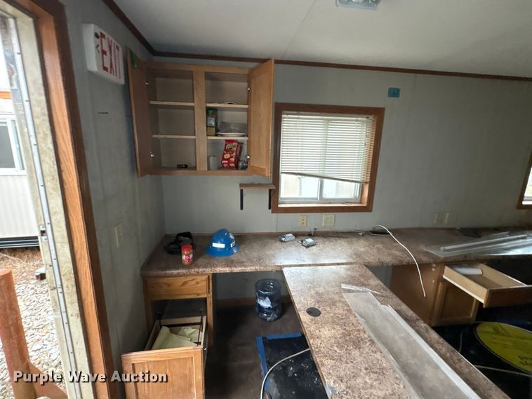 image for item FK1201 Skid mounted living quarters