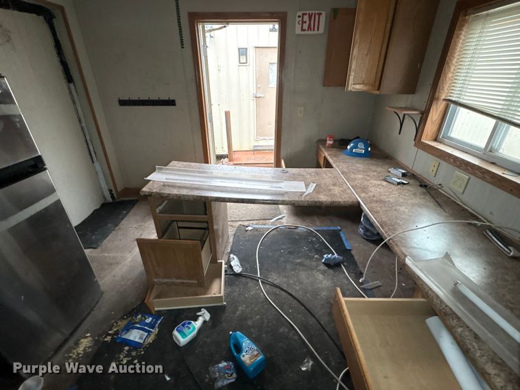 image for item FK1201 Skid mounted living quarters