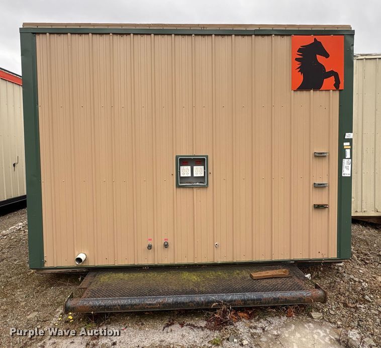image for item FK1202 Skid mounted living quarters