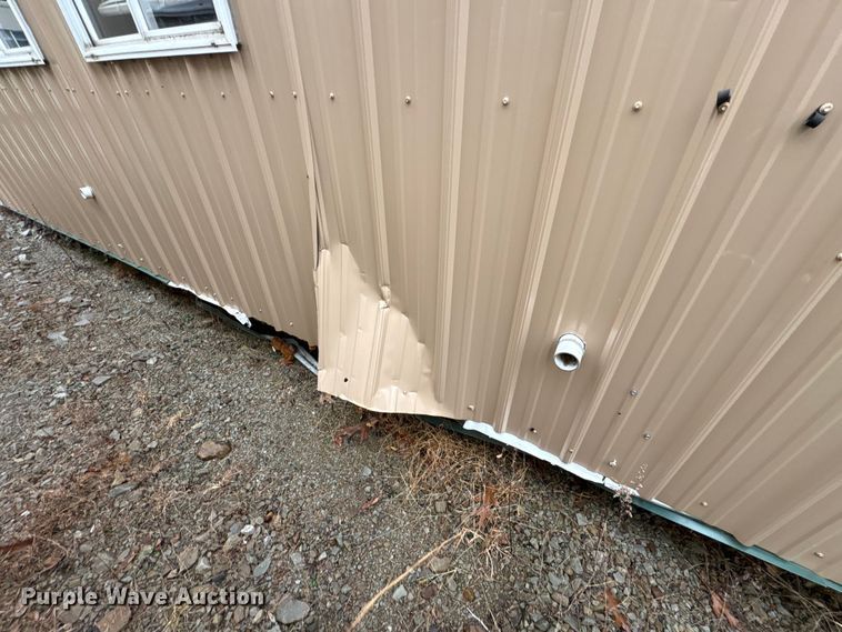 image for item FK1202 Skid mounted living quarters