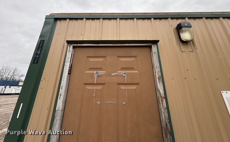 image for item FK1202 Skid mounted living quarters