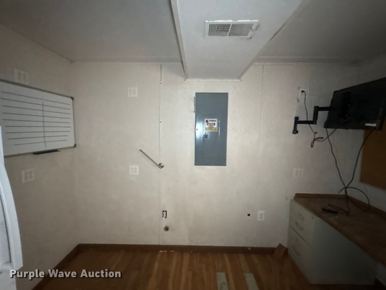 image for item FK1202 Skid mounted living quarters