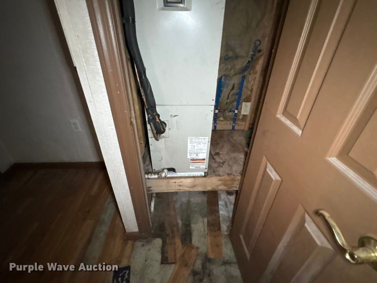 image for item FK1202 Skid mounted living quarters