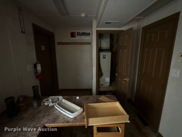 image for item FK1202 Skid mounted living quarters