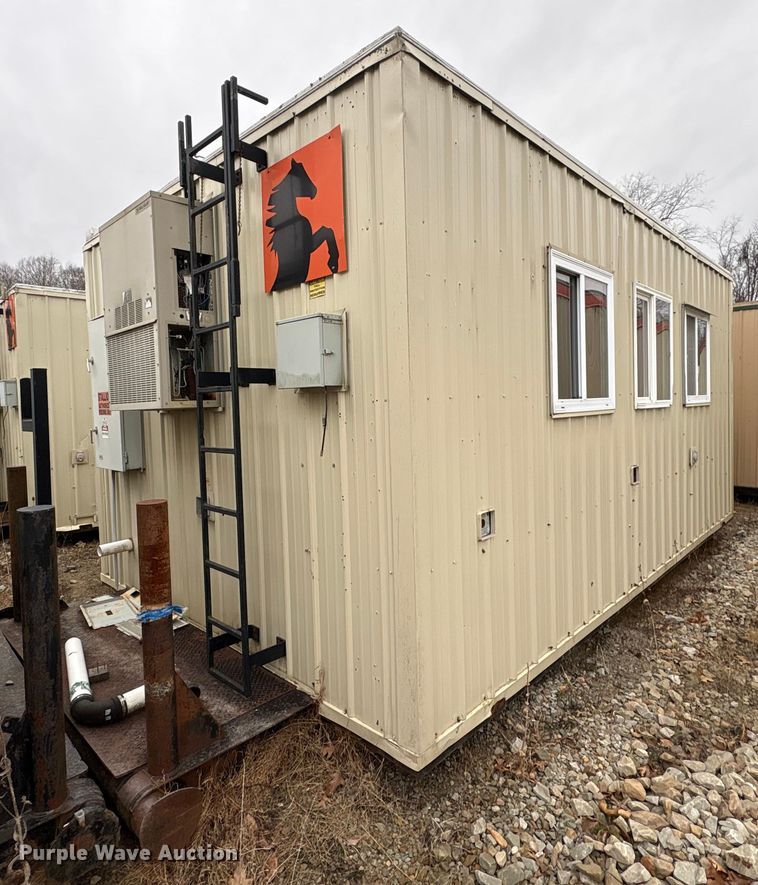 image for item FK1203 Skid mounted living quarters