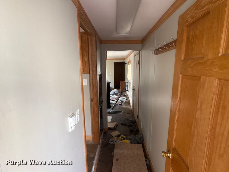 image for item FK1204 Skid mounted living quarters