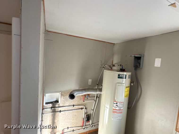 image for item FK1204 Skid mounted living quarters