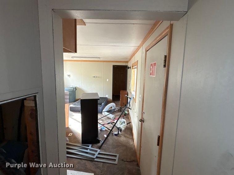 image for item FK1204 Skid mounted living quarters