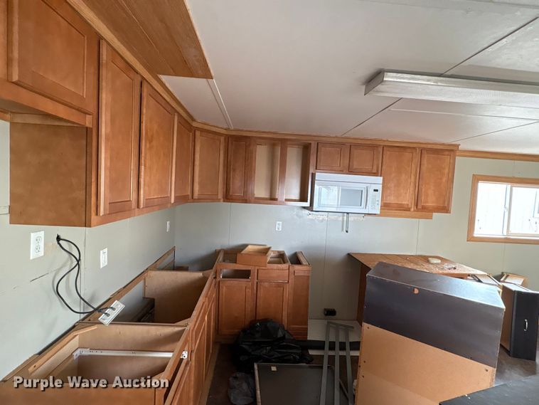 image for item FK1204 Skid mounted living quarters