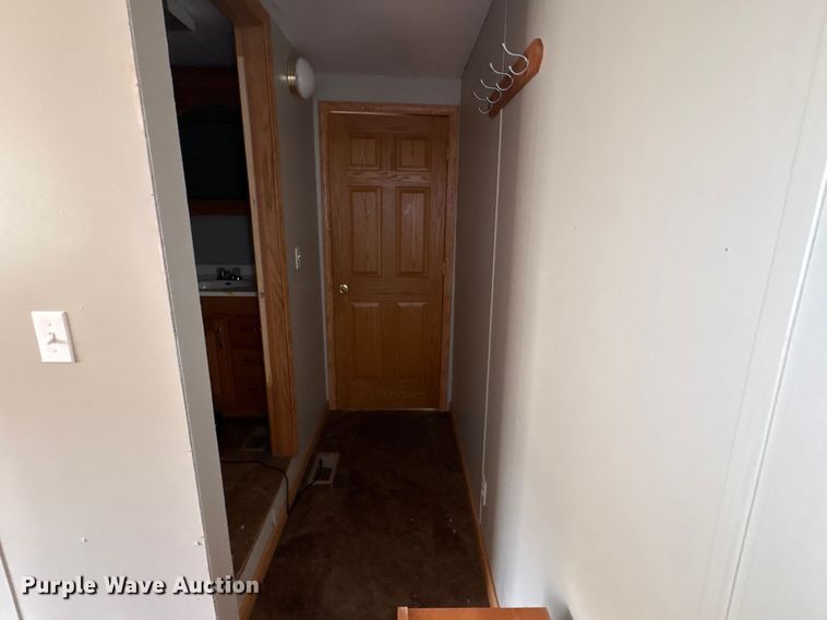 image for item FK1204 Skid mounted living quarters