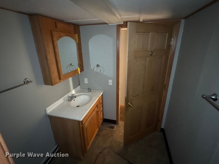 image for item FK1204 Skid mounted living quarters