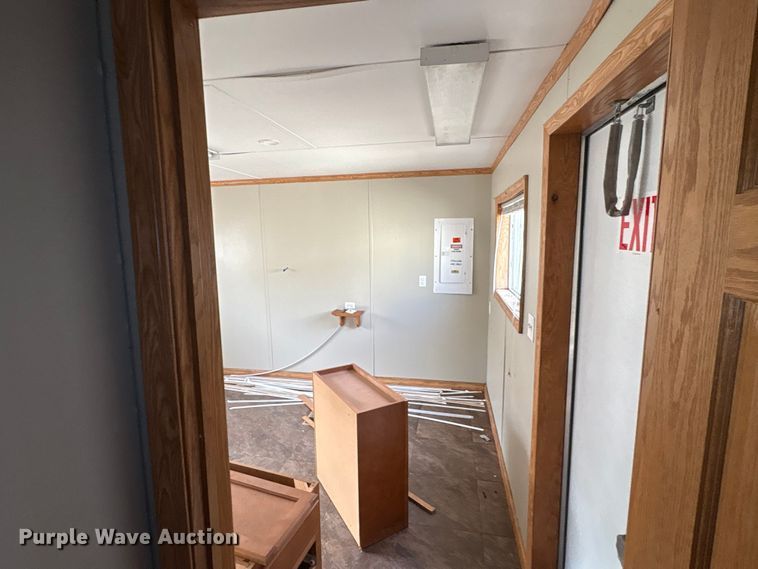 image for item FK1204 Skid mounted living quarters