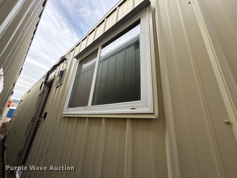 image for item FK1205 Skid mounted living quarters