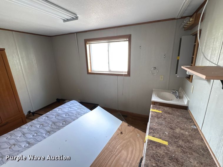 image for item FK1205 Skid mounted living quarters