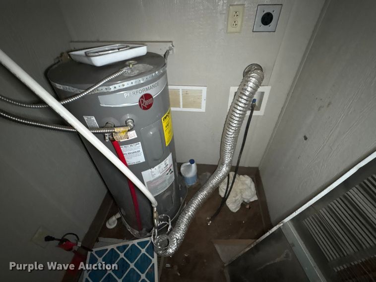 image for item FK1205 Skid mounted living quarters