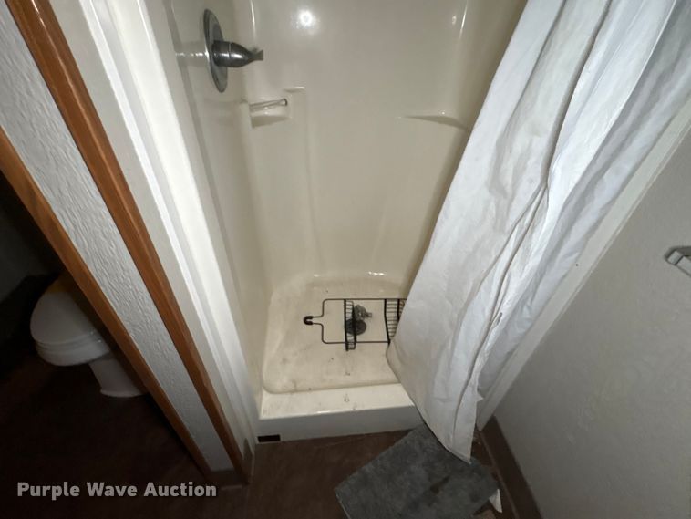 image for item FK1205 Skid mounted living quarters