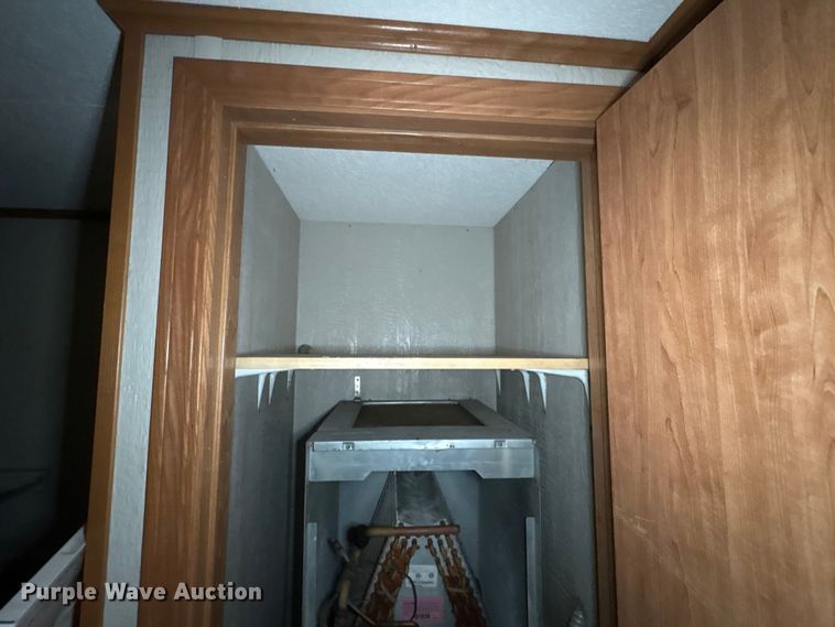 image for item FK1205 Skid mounted living quarters