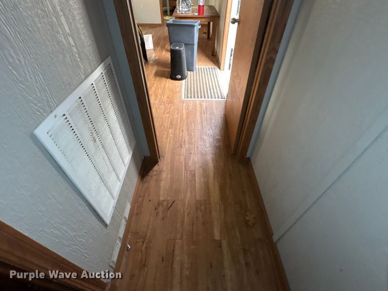 image for item FK1205 Skid mounted living quarters