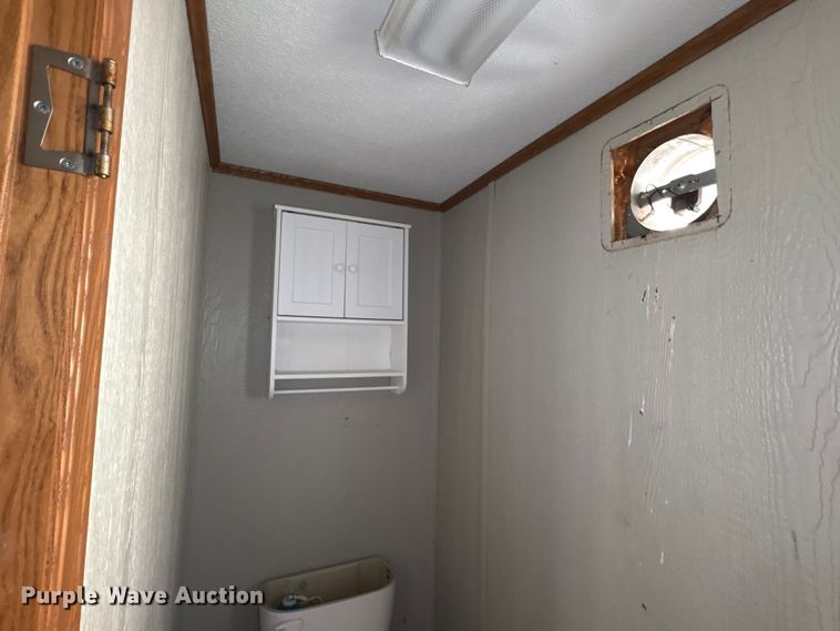 image for item FK1205 Skid mounted living quarters