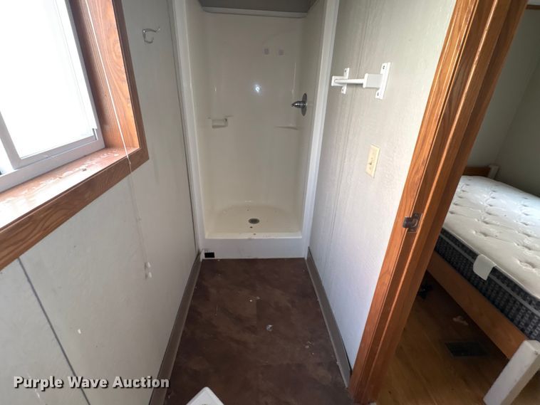 image for item FK1205 Skid mounted living quarters