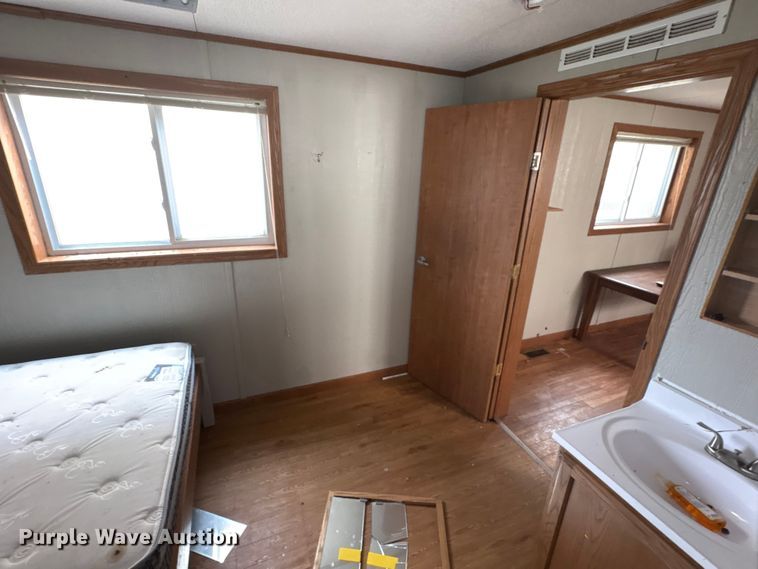 image for item FK1205 Skid mounted living quarters