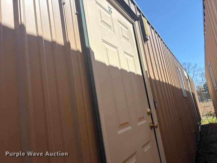 image for item FK1321 Skid mounted living quarters