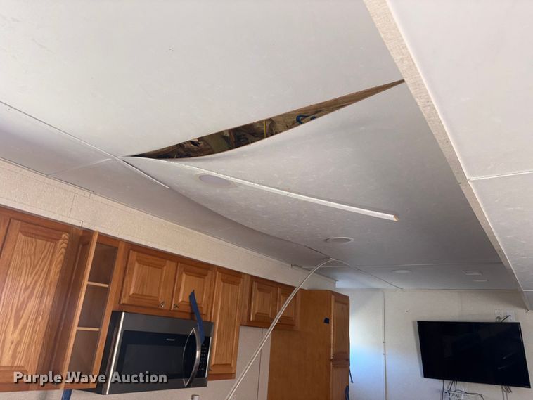 image for item FK1321 Skid mounted living quarters