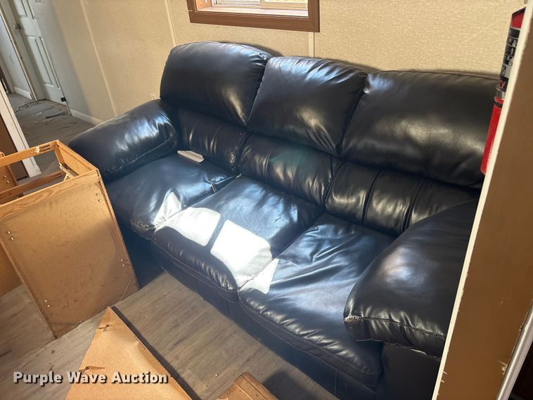 image for item FK1323 Skid mounted office