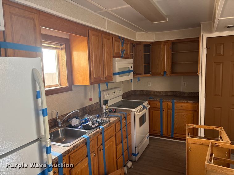 image for item FK1323 Skid mounted office