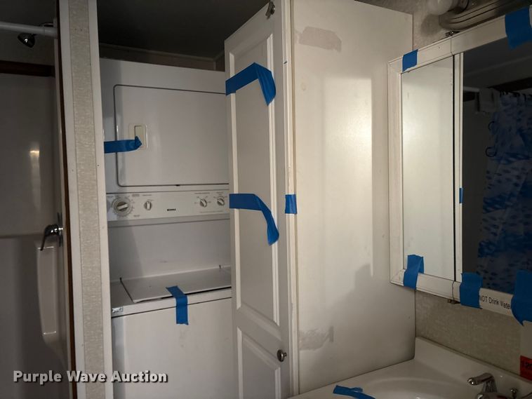 image for item FK1323 Skid mounted office