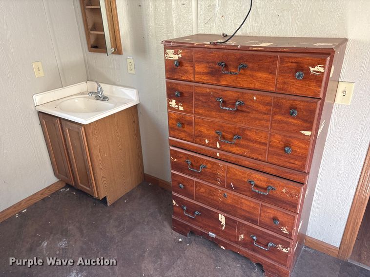 image for item FK1326 Skid mounted living quarters