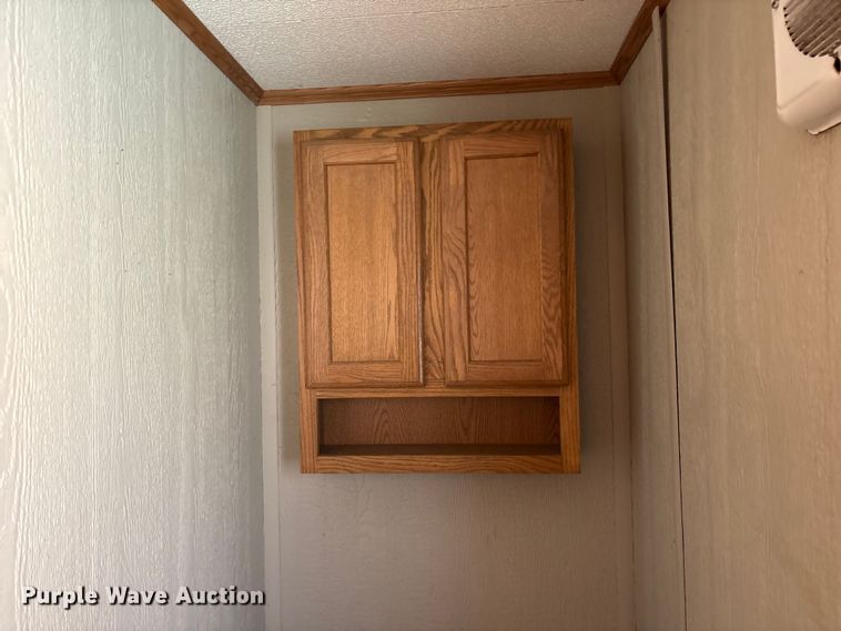 image for item FK1326 Skid mounted living quarters
