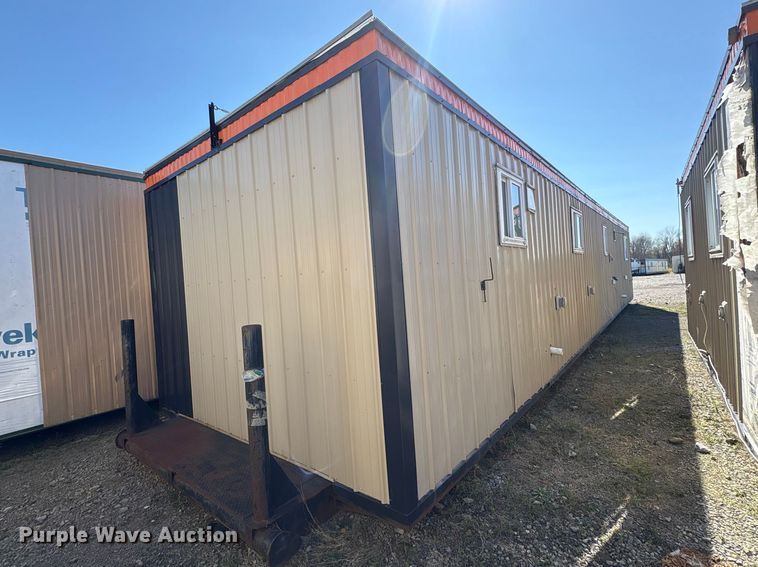 image for item FK1327 Skid mounted living quarters