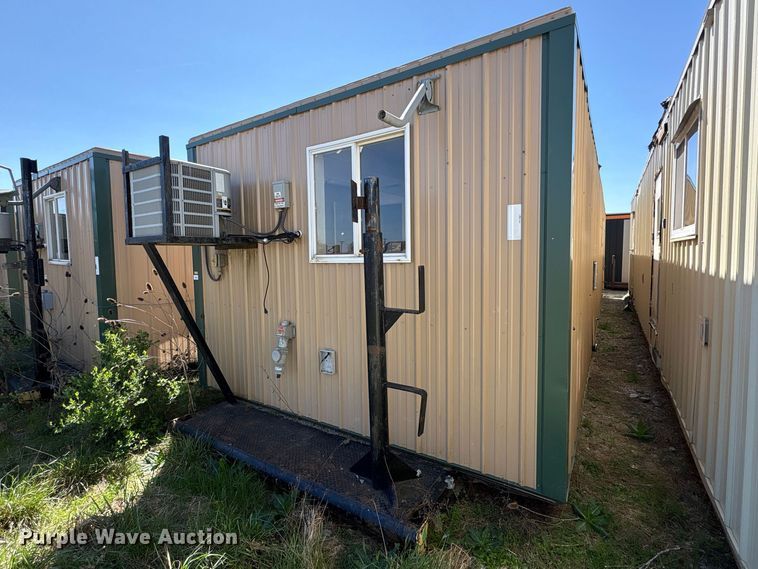 image for item FK1329 Skid mounted living quarters