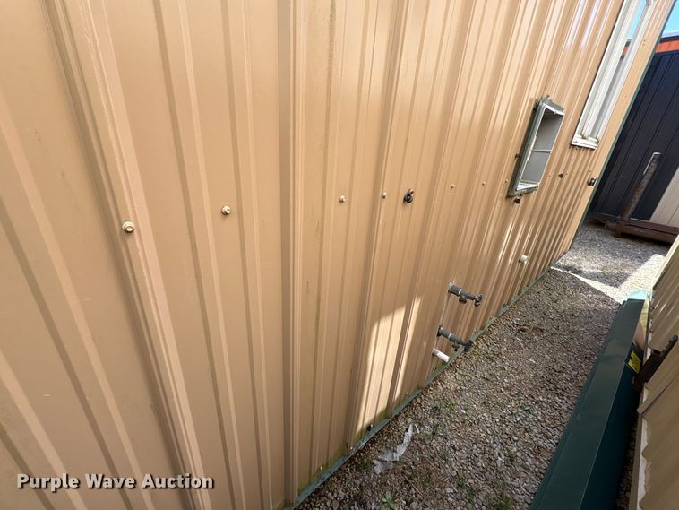 image for item FK1329 Skid mounted living quarters