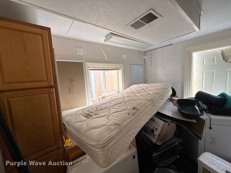 image for item FK1329 Skid mounted living quarters