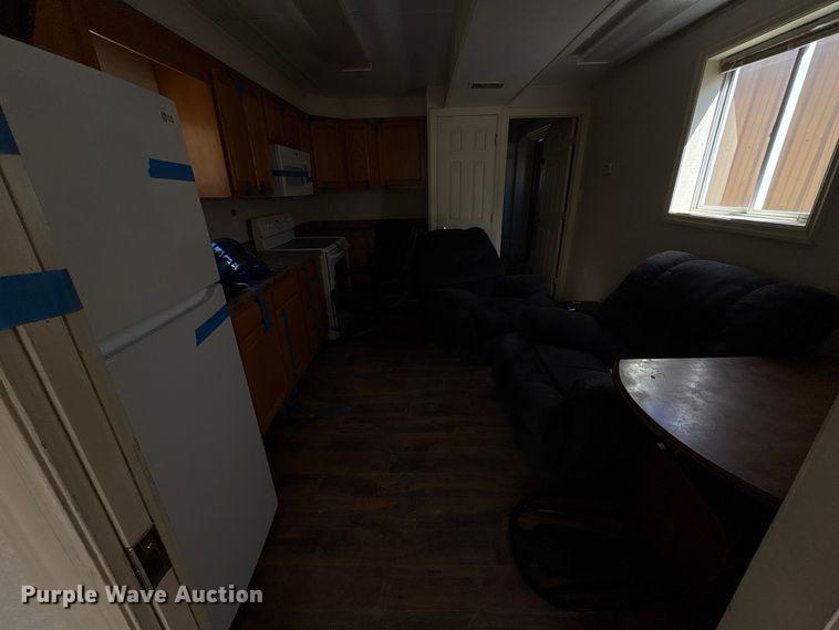 image for item FK1330 Skid mounted office