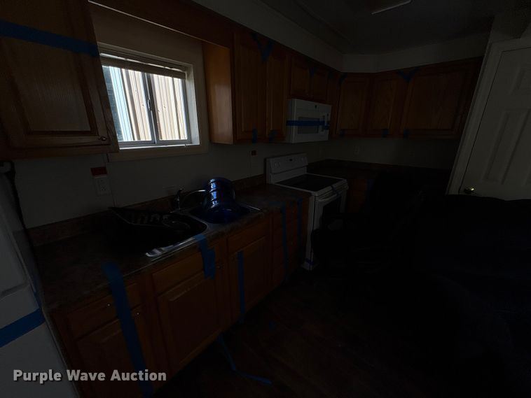 image for item FK1330 Skid mounted office