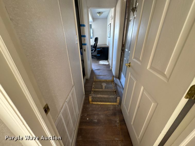 image for item FK1330 Skid mounted office