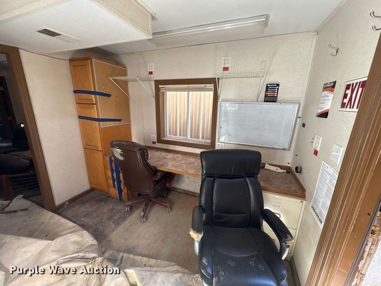 image for item FK1331 Skid mounted living quarters