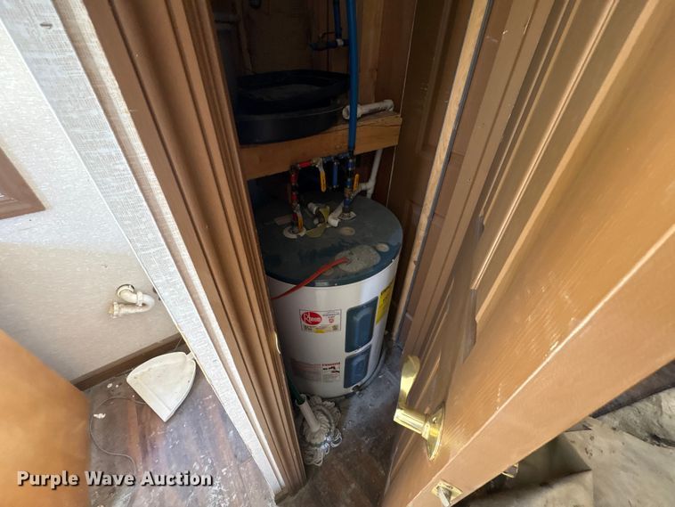 image for item FK1331 Skid mounted living quarters