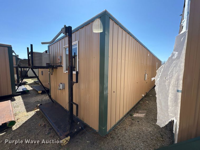 image for item FK1332 Skid mounted living quarters