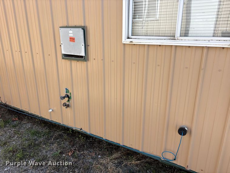 image for item FK1332 Skid mounted living quarters