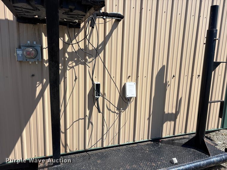 image for item FK1333 Skid mounted living quarters