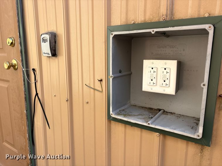 image for item FK1333 Skid mounted living quarters