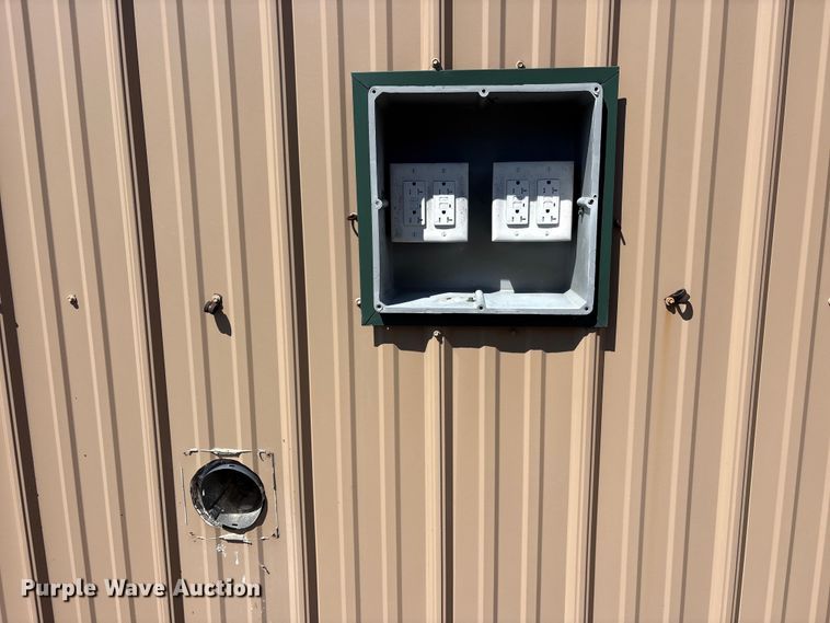 image for item FK1333 Skid mounted living quarters