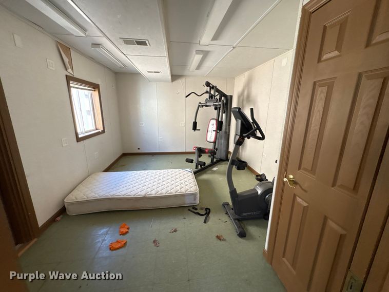 image for item FK1333 Skid mounted living quarters